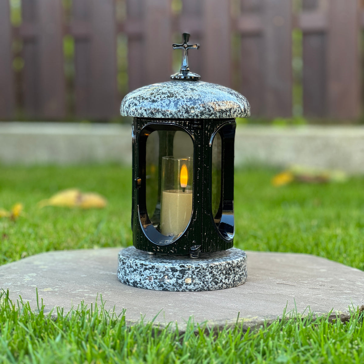 Windproof Granite Cemetery Lantern for Headstone