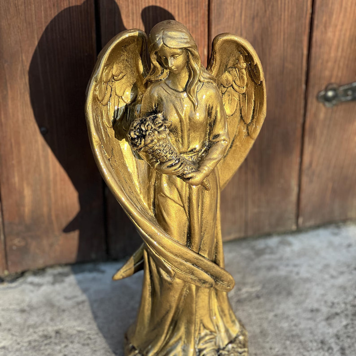 Pamiątkowa figura anioła stróża