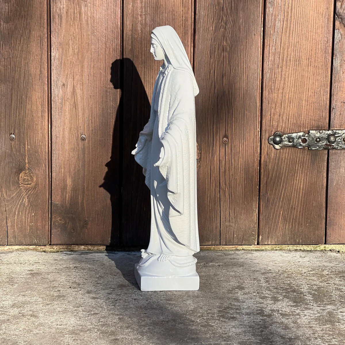 Virgin Mary Outdoor Statue