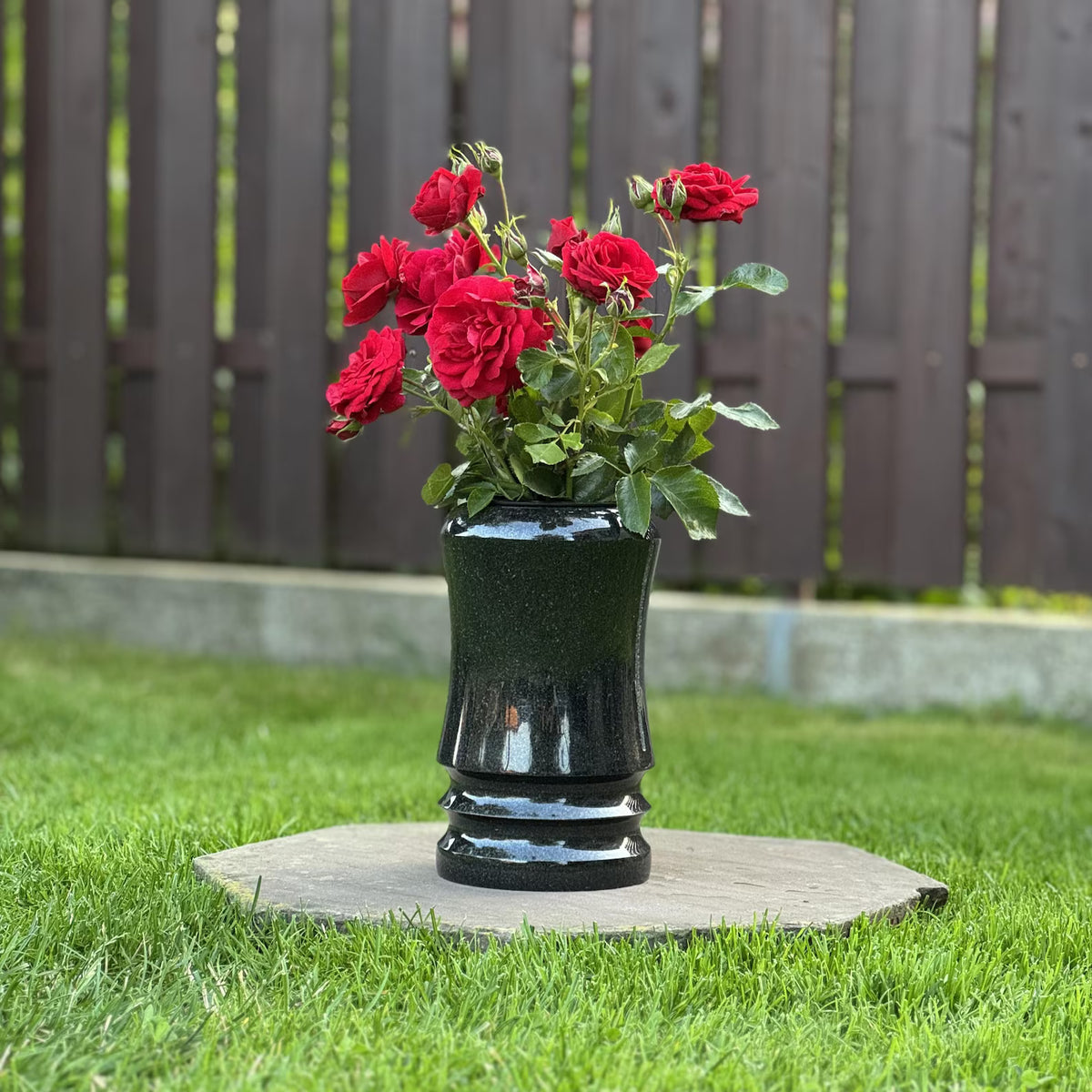 Curved Granite Grave Vase for Headstone
